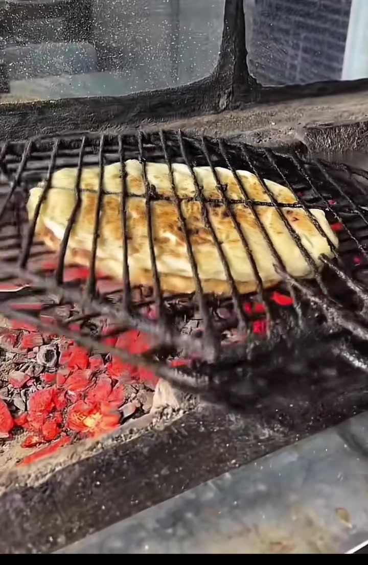 عرايس لحم عراقي 
فرع كنعان الشارع العام مجاور منفذ بيروت


**إذا كنت صاحب هذا الإعلان وتريد حذفه لأي سبب، رجاءا أرسل رسالة إلى الدعم الفني**