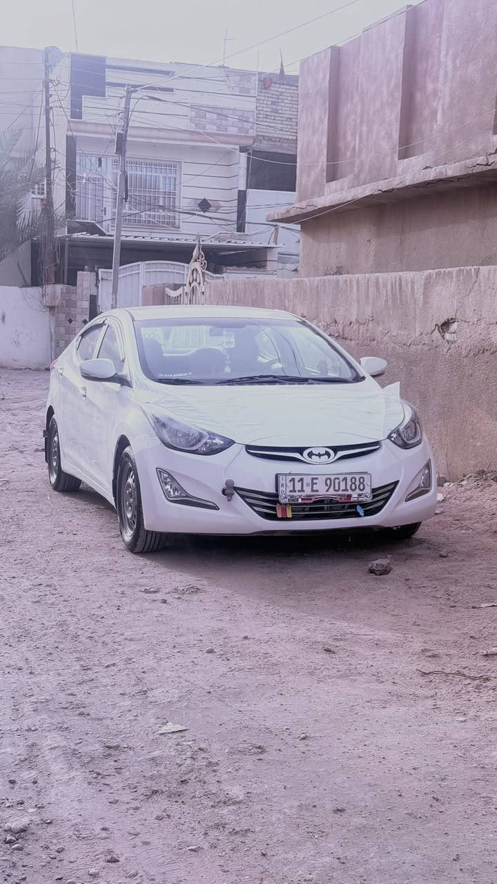 النترا 2013 خليجي 
رقم بغداد انكليزي 
مكينه 1600 جديده بعدها بلضمان
كهربائيات ع وضع الشركه 
محدثه 16
ويل وتاير جديد(ويل كب البلادي موجود حجم 17)
لايت زنون
شاشه 
حساسات
كاميرا خلفيه 
تبريد ثلج 
مي زيتي 
مكانها حله  
للاستفسار ع الرقم ‭***********

