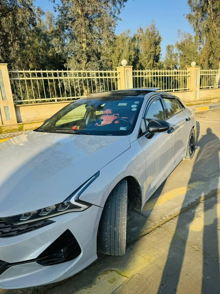 سلام عليكم

كي فايف رقم اربيل 

ضررها ثلاثة قطع جانبية بدون دواخل رقم شاصي مرفق بجم كبس 

جيتي لاين 2021

المحرك 1.6 تيربو

ماشية 48 ميل

مواصفات : فول فول جيتي لاين معروف 

رادارات امامية وخلفية وجانبية

نقطة عمياء

قيادة ذاتية :

دخول ذكي

كروس مثبت سرعة

شاشة كبيرة

شحن لاسلكي

هند بريك كهربائي

بصمة

اشاير بلمري

كامرة دواره

4 انضمة قيادة

اوتو هولد

ترحيب بل اليدات

بانوراما 

كشنات كهرباء

داخل جلد احمر

صور الحادث منشوره 👇🏻

سعر ١٦٨

مكان سياره موصل

اتصال /***********
