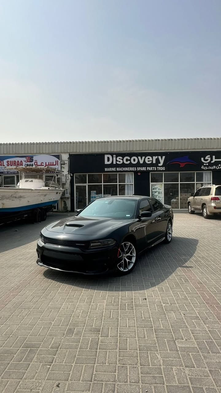 السلا عليكم 

للبيع دوج جارجر GT فول موصفات موديل 2021 مرمز 23  

السياره تقرير غرق تعمل وتسير بمريكا السياره كفاله عامه من الضربه والصبغ  بيها فقط رصعات 3 مال نقل وعلا وضعهن ما مسويهن  السياره فول موصفات فتحه سقف كشن خزن فول كلش للاخير 

السياره حره بسمي بدون رقم 
مكان السياره بصره 

السعر : 190 وبيها مجال قليل 

رقم الهاتف :***********
