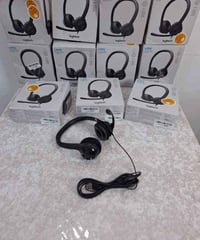 Logitech H390 • سلكي USB-A • مايك مضاد للضوضاء