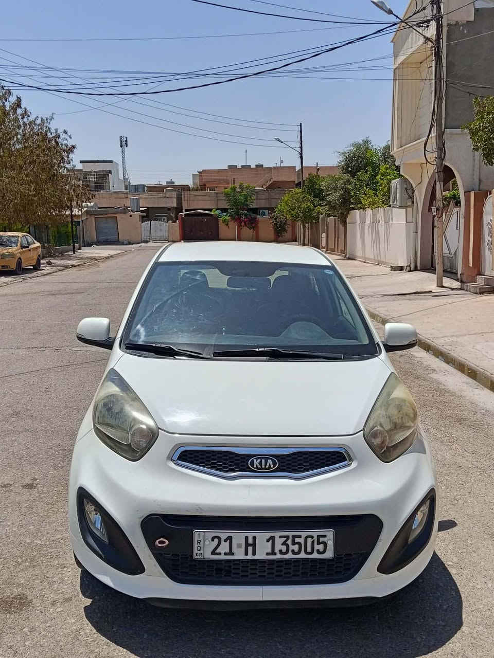 كيا بيكاتو موديل ٢٠١٤  . بي بطاقه بنزين .مابي ولا ضرار وصبغ. أريده ب١٠٥  ... اتصال على رقم ***********
