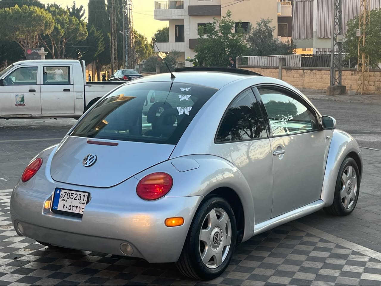 70343010
سعر:2950$
For sale VOLKSWAGEN BEETLE GLS MODEL 2001 
سيارة موتير فيتاس ميكانيك سوبر نضاف وجيب لميكانيك لبريح راسك يفحص وعكفالة ماشية ٢٠٠ الف داخلية خارجية سوبر خامية اربع دواليب نضاف ازاز كهربا مرايا كهربا فتحت سقف مكيفة مكيف تلاجة قفل مركزي سنترال الارم واجهة اكزنن ادوية اشارات ستوبات كهربا كلو شغال ١٠٠٪؜ سبير مفتاح جنط عفريت مع تفاي الاورجينال صالون نضيف ميكانيك توب دعسات جداد زيت وفلتر جداد سيارة بيت لحمدلله صفر اعطال وضربات كاملة ما ناقصة شي سيارة بيت مسجلة مسكر ميكانيك مع تأمين بعمل صك بيع فورا بإسمي سيارة.
ملاحظة: ما بيع تجار ويلي بدو يدق ويتسلا ما يدق جدرا, الشوف


**إذا كنت صاحب هذا الإعلان وتريد حذفه لأي سبب، رجاءا أرسل رسالة إلى الدعم الفني**