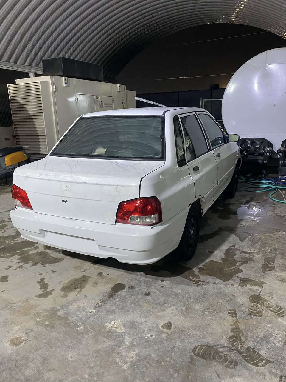 ‏سلام عليكم سايبة دمعة موديل 10 السعر 25 ماكينة حداية توني مسويها سيارة كاملة مكملة راعيها يريد ببدور فسار على هذا الرقم***********
