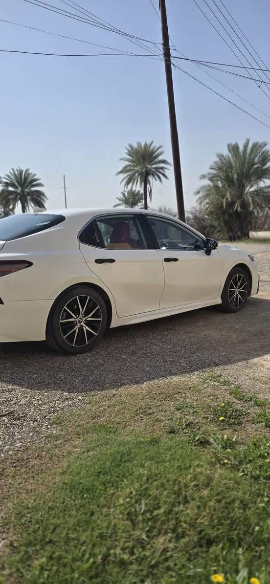 السلام عليكم 
تويوتا
كامري SE 2021 للبيع واريد امريكي 

الضرر ثلاث قطع موضح بالصورة ضرر خفيف بدون دواخل 

اللوحة اربيل, خصوصي

اللون أبيض

مادة المقعد قماش

عدد المقاعد 5

الكاميرا الخلفية

مثبت السرعة

شاشة

نظام فرملة الطوارئ

مصابيح زينون الأمامية

المصابيح الأمامية ليد

تحذير مغادرة المسار

تحذير من الاصطدام الأمامي

السعر 20,500 يعني 205 شدتين وخمس اوراق 
الموقع صلاح الدين قضاء العلم 
الهاتف 
*********** مصطفى
