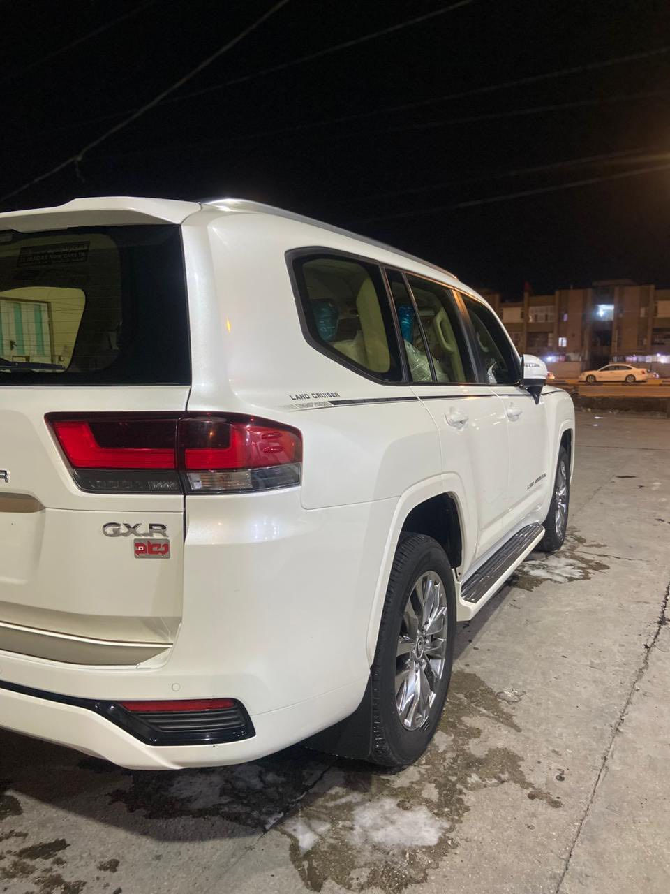 لاندكروز 2024
ساز ام التطبيق GXR محرك 4000 بدون توربو
فول مواصفات
كشنات امامي تبريد + كهرباء
8 ايرباك
داخل جلد
شاشات. خلفية وامامية 
حساس امامي خلفي
زراك لايت
تشغيل عن بعد
ماشية 34 حقيقي قابل للزيادة
كفالة عامة من كلشي 
رقم بغداد انكليزي مستلمين سنوية ولوحات باسمنا
مكانها الديوانية  
***********
