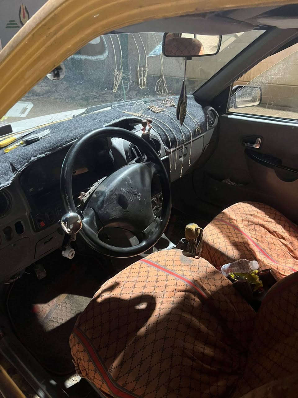 يا الله
‏سايبه موديل 2012 سياره جاهزه هسه شاد ضفيره جديده محرك كير كفاله سياره حلوه رقم احمر راعيه  موجود الكشر حلو مثل ما تشوف زوج تايرات باتري جديد السعر 10وهاذه رقمي ***********
