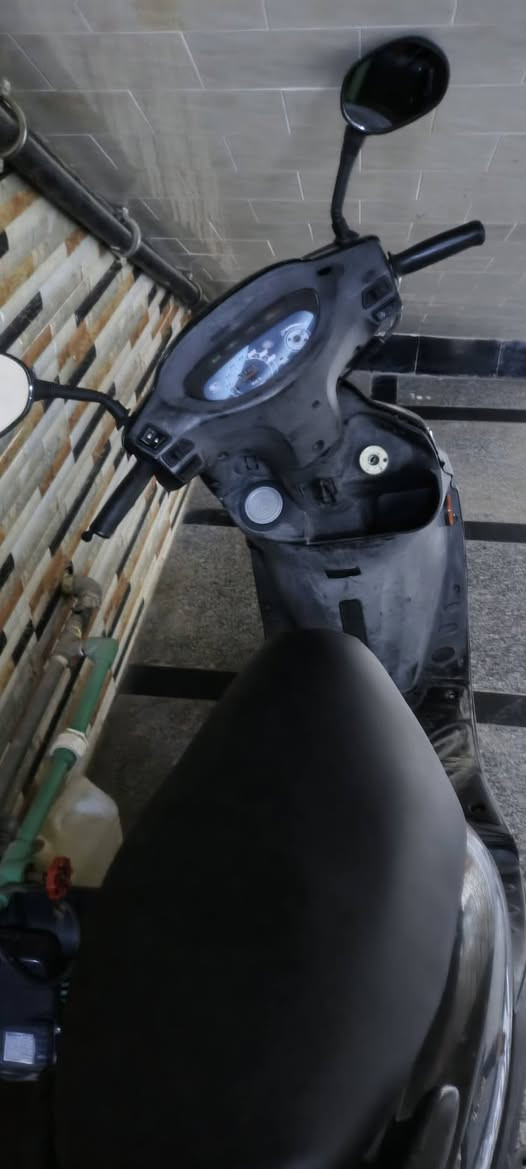 السلام عليكم
كامكو V2 للبيع دراجه مال رمبه قبل فتره نازله 

مكينه خرسه مينسمع صوته لاتنقيص لاتبخير خير من الله  كفرات مختمه بلاديه كهربائيات كله شغاله اشاير هورن سلف كيلو متر طوافه كله شغال  ترايها كلش حلو شلعه معدل تاخذه وين ميعجبك افحص ماشيه 47 بل عافيه عل ياخذه السعر 600 نهايته بلا عمله مكاني بغداد البلديات  ه‍ ***********
