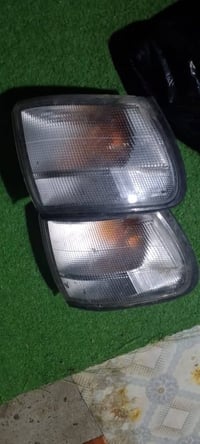 كريستا • سكنات يمين • سكنات يسار