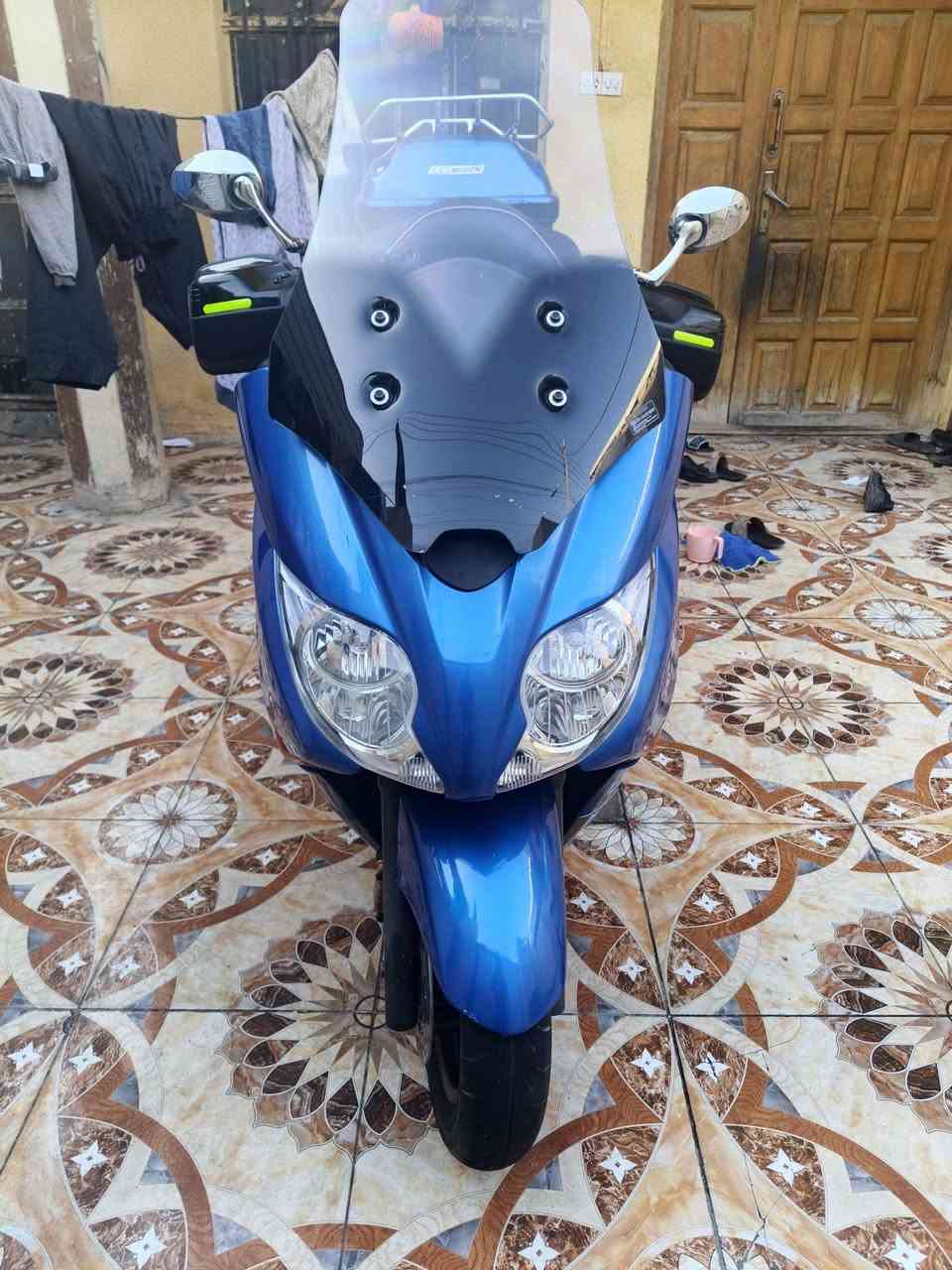 السلام عليكم فورزه صفر عشره للبيع مواصفات الدراجه
S7 ABS مسجل بلاد اواكس

منظومة زنون ياباني 

جامه طويله 

جنطه هونده 

مشيه 60الف 

ستان حساس 

كلوب جنطه 

الدراجه مصبوغة للجماليه

محرك وكلجات وكير وقايش مكفول كله بلاد

عنواني البصره القبله باقي التفاصيل وسعر على الخاص أو على الرقم 

***********بي واتساب عدم ذكر السعر للبعض الأنفس الضعيفة
