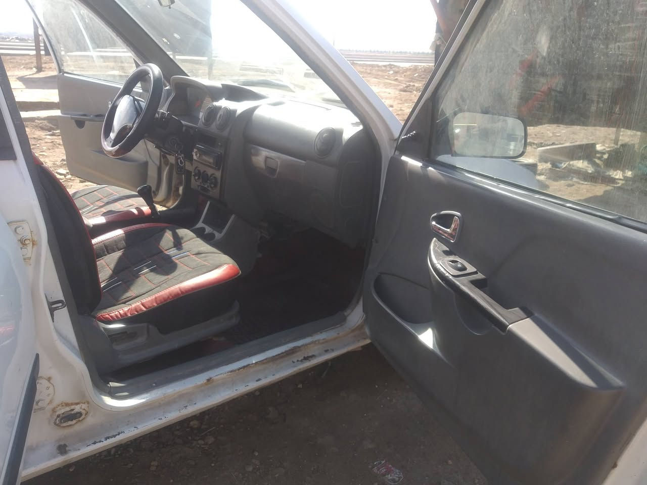 سايبه خصوصي موديل 14رقم بصره اللبيع السعر 28 وبيه مجال شراي يتصل ***********
