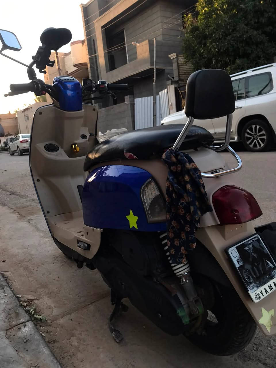 بوليس نوزل للبيع الدراجه برغي ممفتوح بيها نضافه ٨٠/١٠٠ يعني عوزها كفر بس وترايك لنجف نكره سلف خير من الله جيب فيتر وافحص السعر ٩٠٠ وبيها مجال لشراي الرقم ***********
