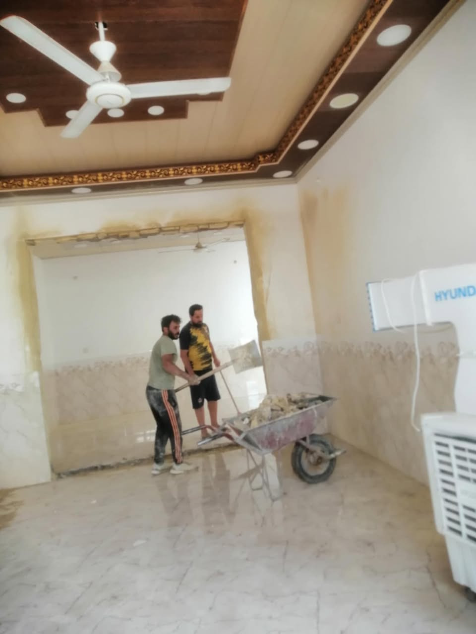 السلام عليكم ابو تفليش قص كتب في النجف رقم التواصل ***********
