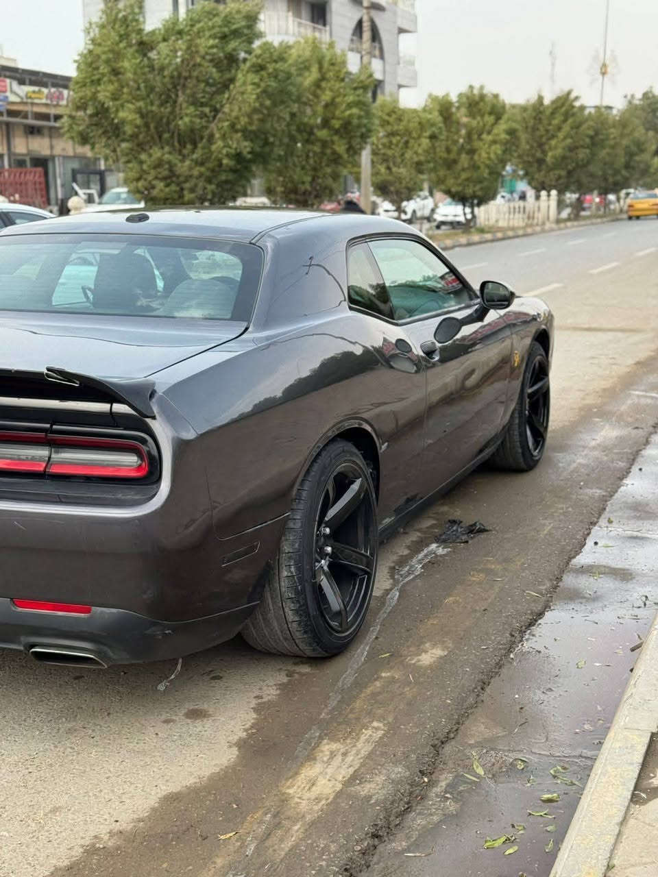 موديل 15
رقـم بغـداد 
محرك كير مكفولات 
سونارها بلمنشور 
مكانهـا واسـط
للاستفسار ***********
