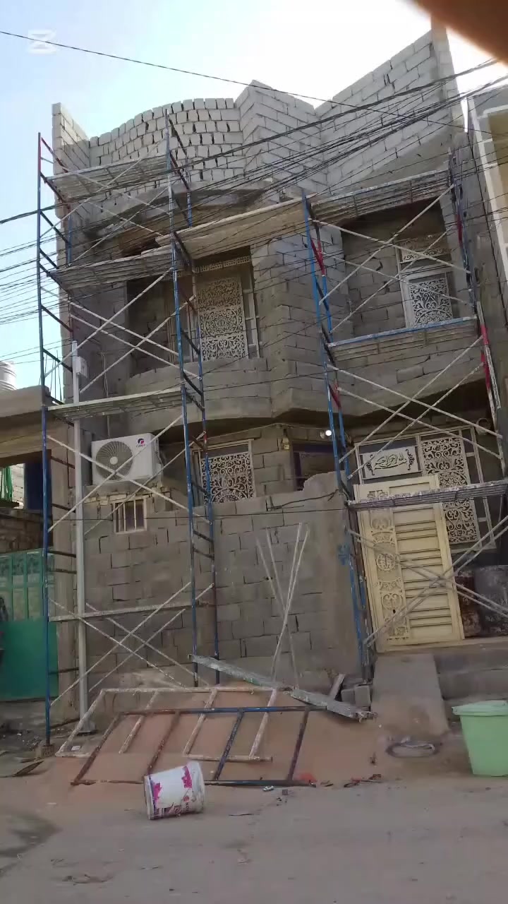 سلام عليكم خلفه لباخ متفرغ شغل درجه اوله جص سمنت بورك واجهات تقطيع وكوبلن متفرغ *********** مكاني كربلاء
