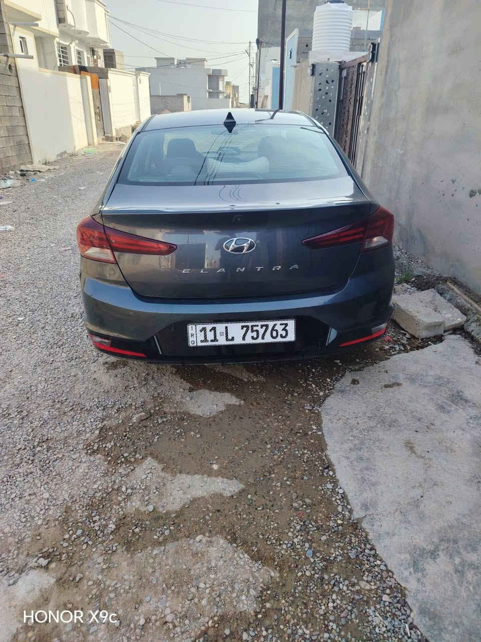 السلام عليكم
الانترا 2020
ماشيه 67 ميل
السونر مرفق بلمنشور 
رقم بغداد باسمي 
كير اي تي المرغوب 
مكينه دوش 2000 لاتنقيص ولا تبخير 
مكينه مبدل بيها كازكيت فقط 
مكان السيارة ديالى دلي عباس 
السعر 109 وبيها مجال قليل 
رقم *********** اتصل وتدلل
