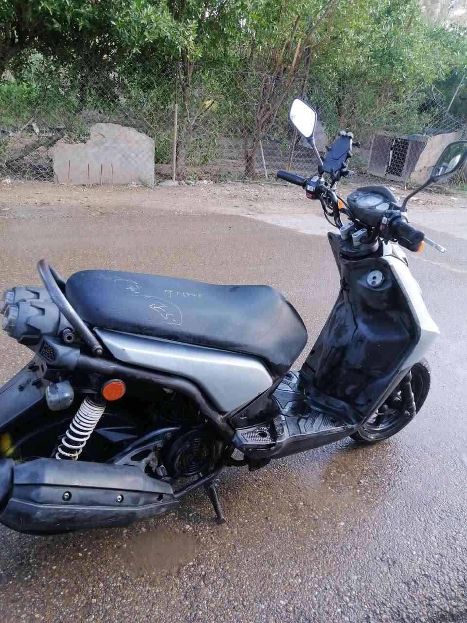 سلام عليكم سنكس جبلي البيع السعر مليون 100وبيهه مجال عنوان التاجي ابو عضام 24 رقم ***********
