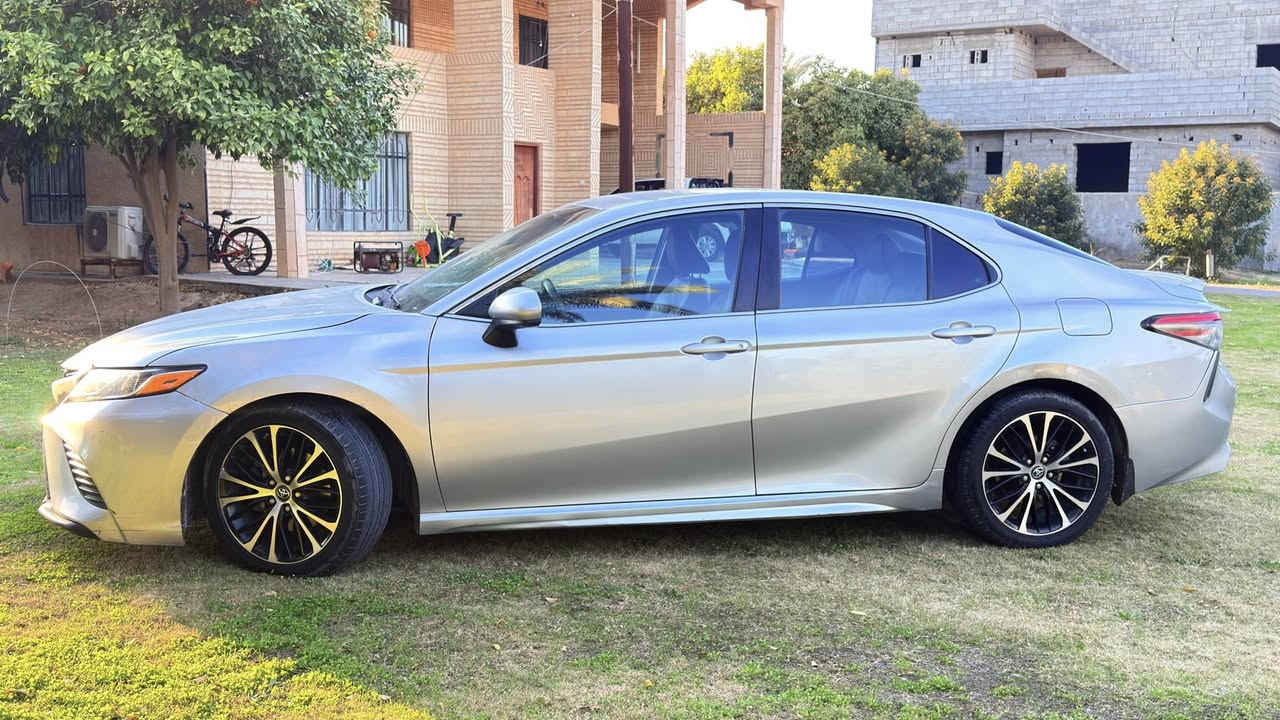 السلام عليكم
كامري 2018se للبيع 
شفتات + داخل جلد + رقم بغداد ب أسمي 
بيها صبغ براس الجاملغ الأمامي الأيسر و تكحيل بهلال الجاملغ الخلفي موضحات بالصور و كذلك صور الحادث مرفقة بالمنشور 
السعر 185 ورقة 
***********
@إشارة
