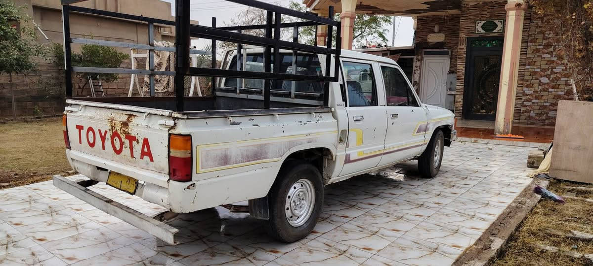 السلام عليكم
للبيع او مراوس مع سياره قماره حسب القناعه

بكم موديل ٨٨ دبل قماره

كير محرك صدر شرط
٤ تايرات قبل أيام شديتهن 

دفتر بانزين رقم تاميم

انطيك وكاله فقط 

***********
