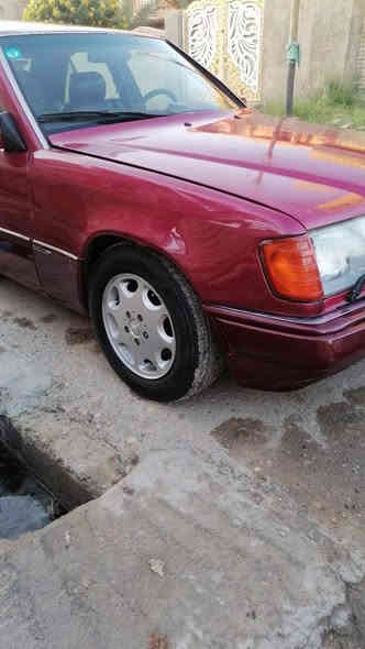 السلام عليكم
مارسدس دب موديل 91 رقم بغداد انكليزي السنويه لل ٢٧ والهزه جديده لشهر ال الواحد مكفوله قواعد وبرانكيت وضربه تخم تاير مع تخم دسكات جدد تبريد شغال ثلج
فتحه شغاله مع برده كهرباء جام 4 كهرباء مسجل شغال بلوتوث لسعر 60 مكاني الناصريه الرفاعي ***********
***********
