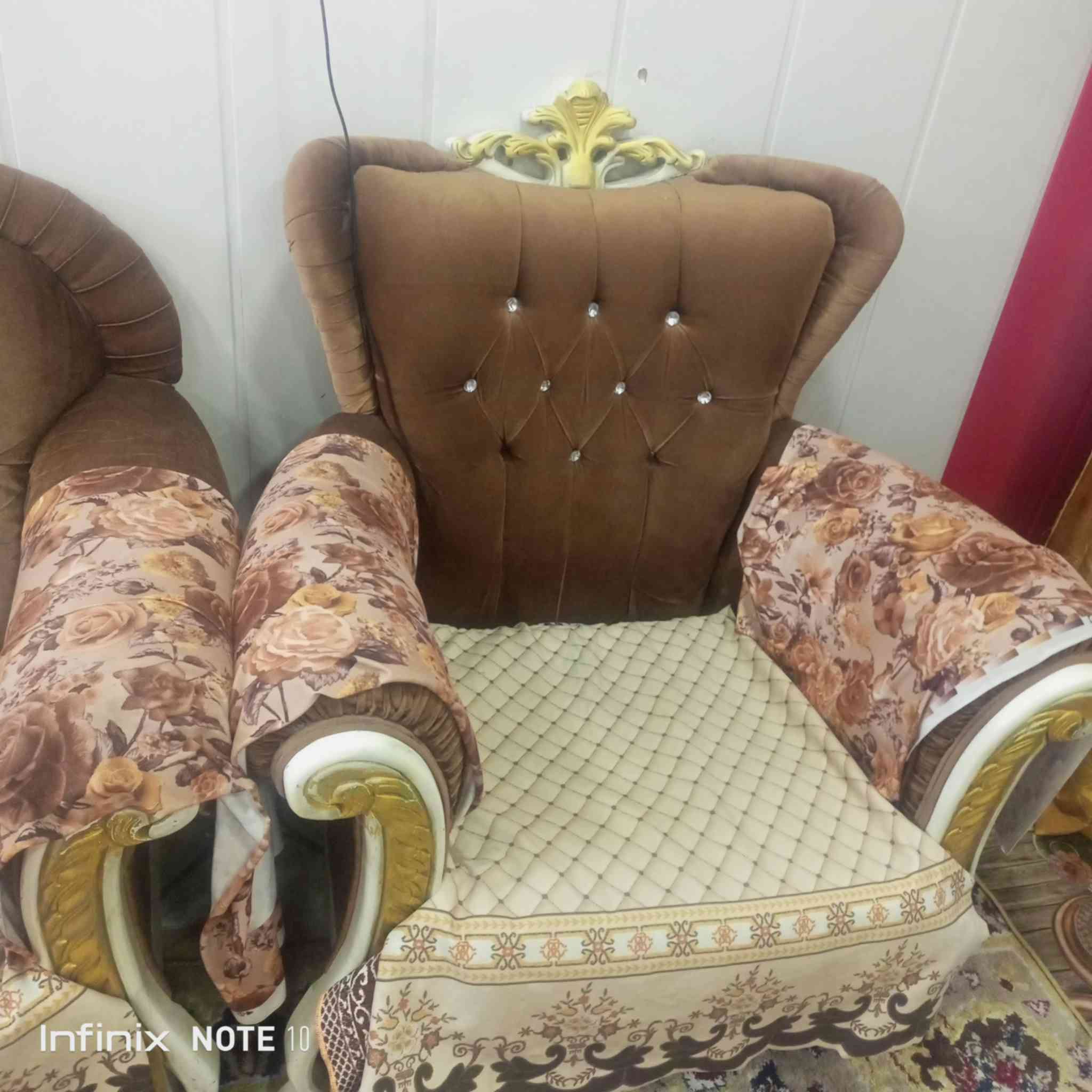 تخم للبيع ٢اكبار و٤ازغار اب١٥٠


**إذا كنت صاحب هذا الإعلان وتريد حذفه لأي سبب، رجاءا أرسل رسالة إلى الدعم الفني**