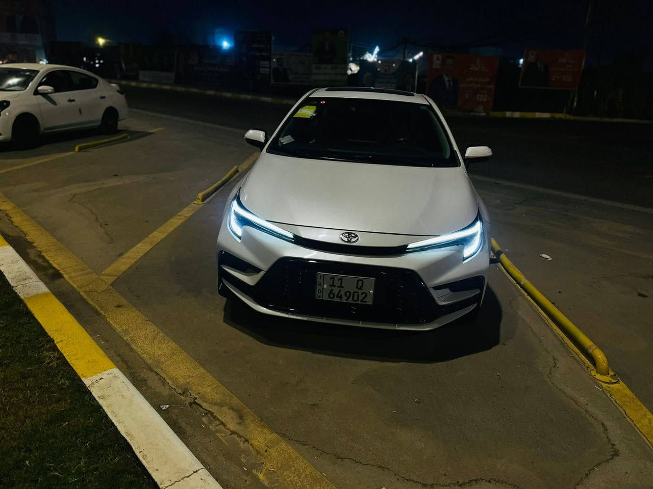 سلام عليكم
كورلا موديل 2025 شكل الامريكي  S
سياره مبدله بيه فقط دعاميه لاماميه
لا دعاميه مالته موجوده عندي 
تكحيل بل بنيد 4 اصابع 
 ماشية 37الف كيلو متر السيارة على وضع الشركة وجديدة كلش مكاني بغداد الكرخ ب اسمي تحويل ثاني يوم للستسفار. *********** 

‎المواصفات 🔻
‎مكينه 1800 هايبرد شحن ذاتي 
‎سلايت  ء 
‎رادار + تحديد مسار طريق + قيادة ذاتيه 
‎قرائة علامات الطريق المرورية
‎بصمة تشغيل + دخول ذكي  يدة الباب
‎يدات سود +مري اسود 
‎هاندر بريك بصمة + اوتو هولد 
‎  
‎كيجات ديجتل 
‎شاشه مسجل +تبريد بيانو + كامره خلفيه دوارة + كار بلي 
‎تبريد قطعتين 
‎لايت زينون عالي ناصي + + لد صباحي زينون+ بكلايت لد 
‎ حساس اطار + حساس مطر + حساس لايت داينمك عالي ناصي اوتو 
‎يفو مود + مود درايف + مانع انزلاق 
‎ تحكم  الستيرن كامل مع كروس سرعه
‎ 
‎
داخل جلد احمر
السعر 152 بيه مجال بسيط
