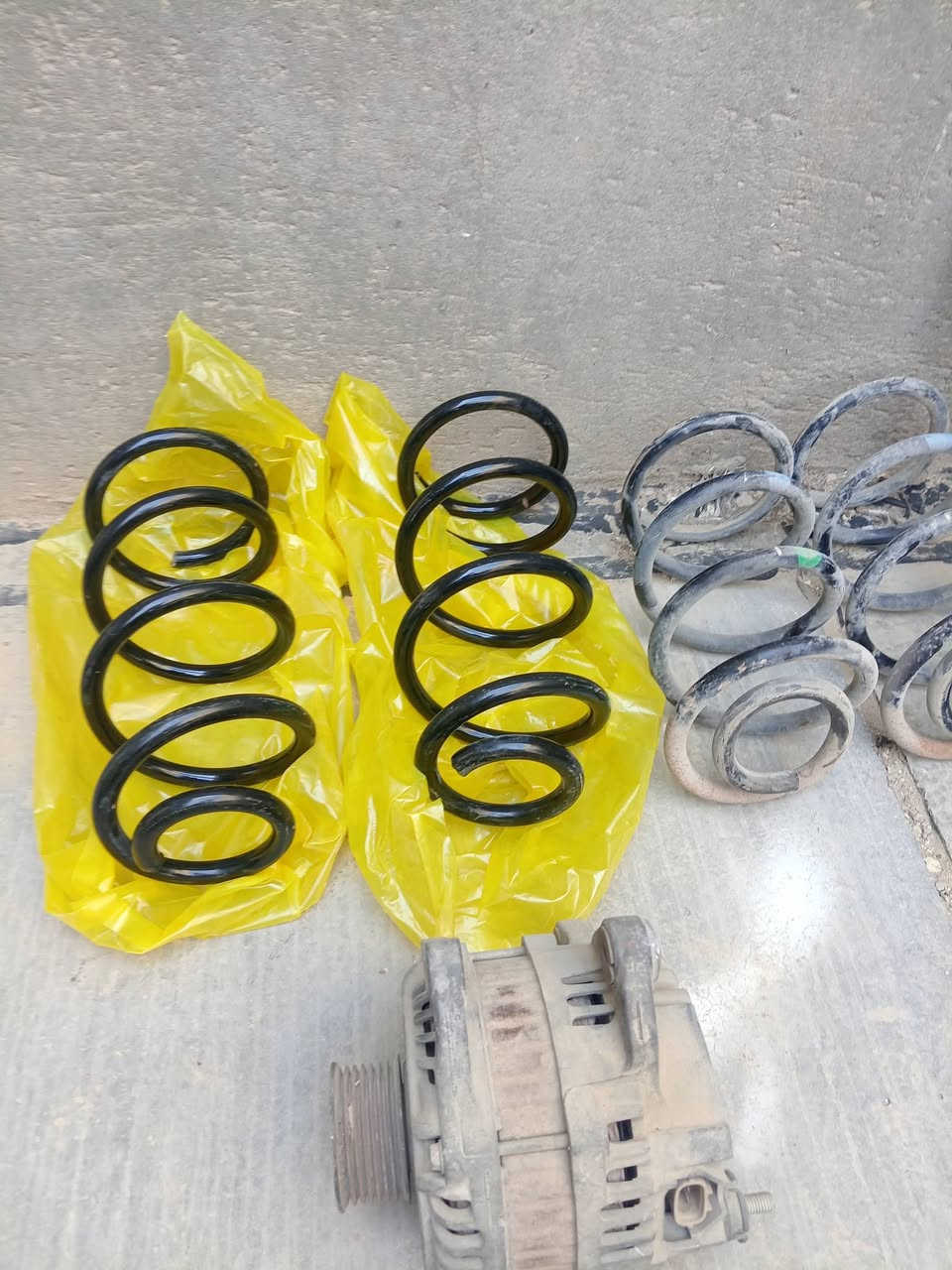 السلام عليكم
غراض نيسان سني هندي فيرسا شكل الهندي لوي ناصي ولوي بلادي ترايش قمارة ومضرب مكينه كلهن يشتغل سني هندي فيرسا شكل الهندي فقط الداينمو فيرسا شكل الهندي ***********
