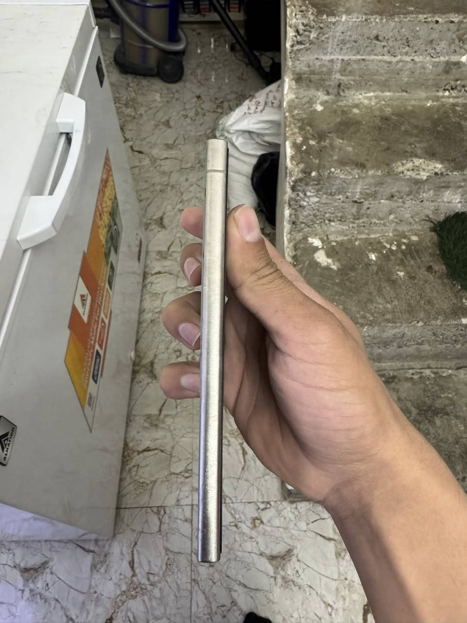 اس ٢٤ الترا تيتانيوم شرق اوسط كلش نضيف دبل شريحة ٢٥٦ كفالة عامة بيع او مراوس سعرة ٨٥٠ بدون ملحقات شوية بي ضهر مرفوع من صفحة بشكل ميبين بغداد الجهاد ***********
