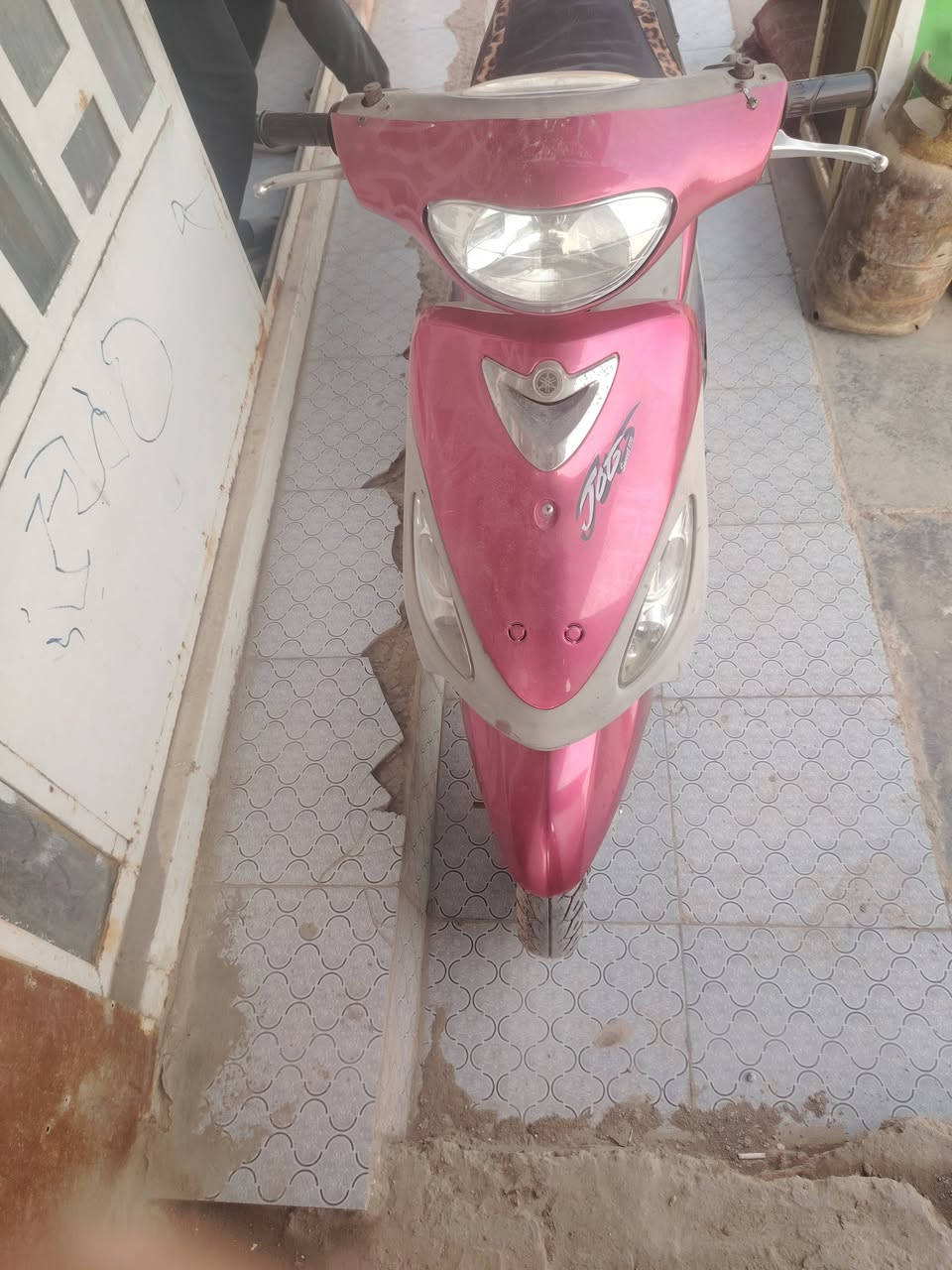 ماكس منغولي كفاله عامه ختم واحد لون كرزي كهربائيات شغاله سلف هندر السعر خاص الرقم ***********
