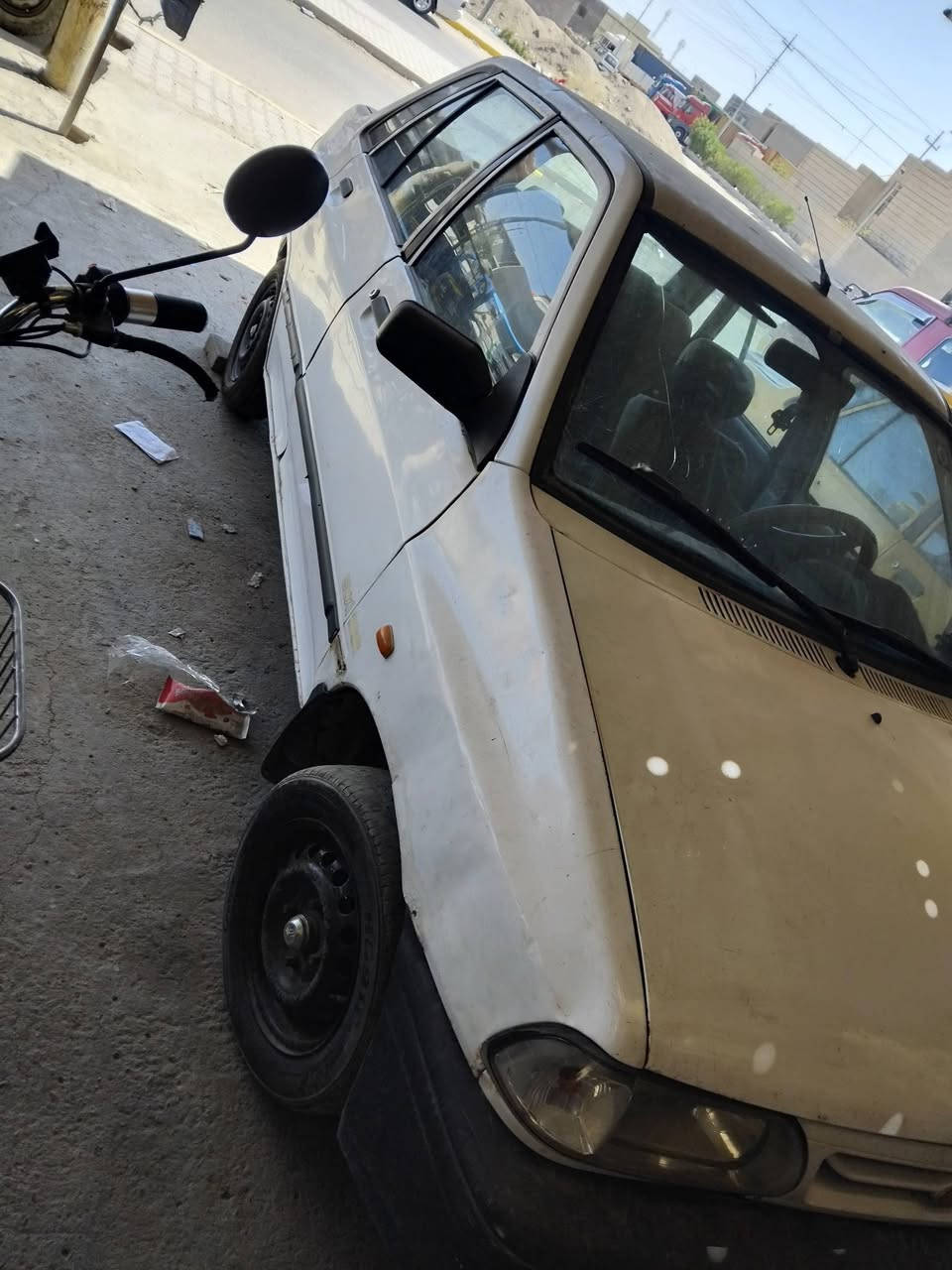 السلام عليكم  سايبه موديل ٢٠١١ كامله محرك وكير برايد السعر ٢٣ وبيهه مجال ***********
