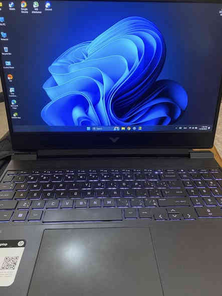 سلام عليكم
لابتوب كيمنك   victus  15 hp
معالج i7 12600h
rtx 3050ti 
ram 16g
nvme m.2 512g 
FHD 144hz 
وياها هديه قاعده تبريد + جنطة قابله للشحن 
رايدها ب 725 قفلها نضيفه جداً ومداخلة تصليح انطي ضمان بيها 
***********
مكاني زعفرانية
