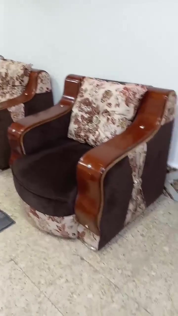 براد للبيع مجمده حجم ١٢ ع فحص تجميد فول ع شرط مادخله تصليح للبيع تخم ١٠ مقعد تركي حطاطه زان للبيع شراي يتصل على رقم ***********
