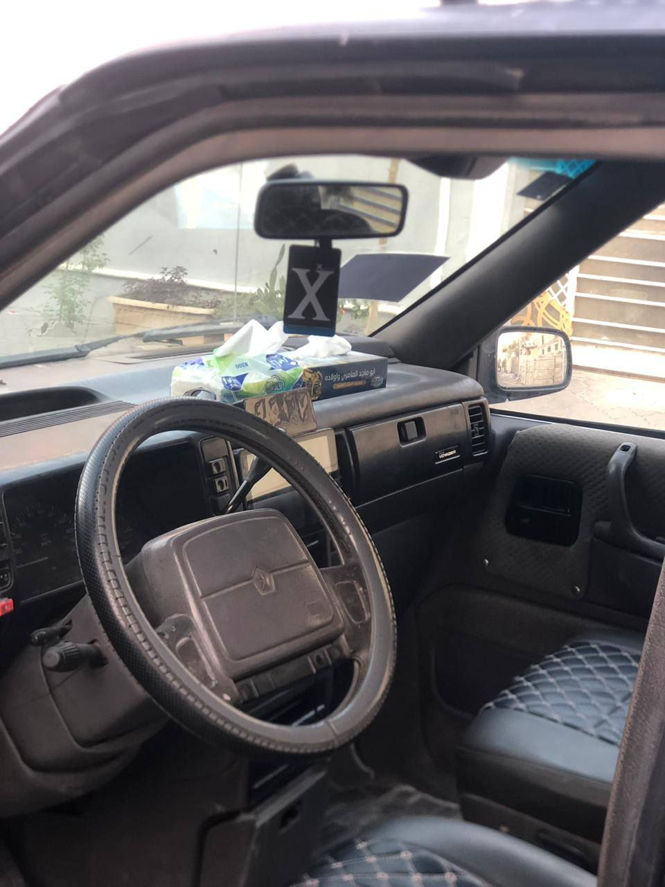 السلام عليكم دوج اكلايزر 7 راكب موديل 92 رقم انبار انكليزي بسمي تحويل ثاني يوم كير  ومكينه ابلاد 3300 
تخم تاير حداده حلوه شاشه +كامره جام كهربائي بيع او مراوس السعر 33 مكان البصرة ***********
