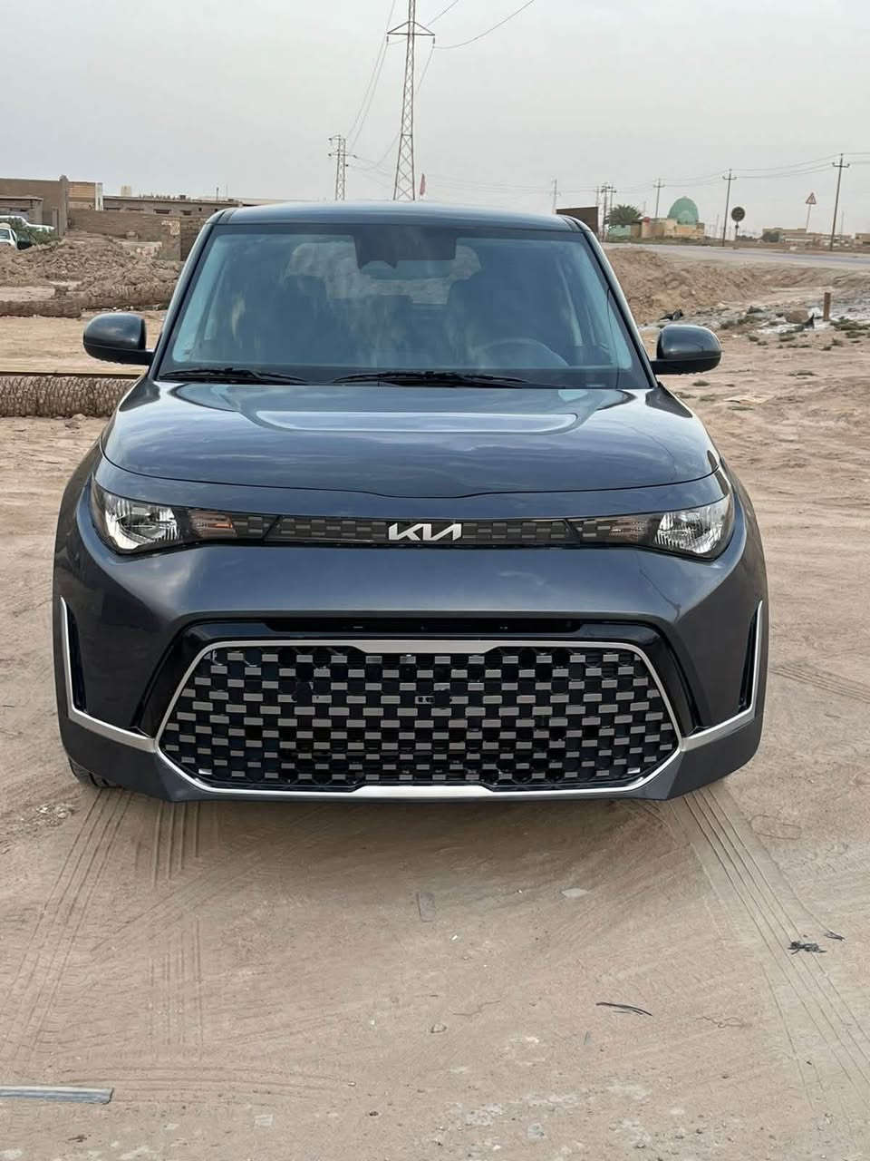 كيا صول  موديل 23 حادث خفيف حافه البنيد بدون ارباك مواصفات. رادار امامي وجانبي   وخلفي وتوقف ذاتي عند الرجوع شاشة كامره السيارة داخله بسمي بدون رقم تترقم جميع المحافظات سعرها 150
مكان السياره ذي قار
***********
