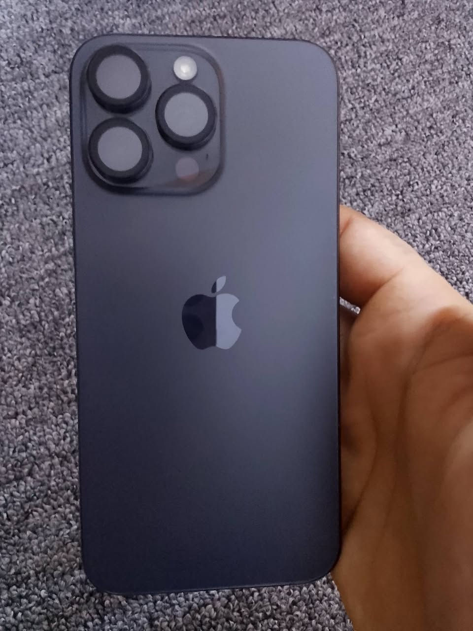 15 برو ماكس
ذاكره 256

بطاريه 87

جهاز وتر  شرق 

بمليون و75. ملحقات كامله

واتساب ***********
