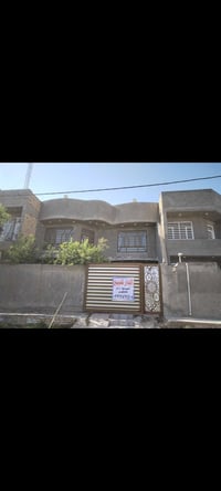 بيت ٢٠٠رم مربع واجهه ١٠ نزال ٢٠ طابقين بناء ٢٠٢٠ وبيتونه طابق ٣ باسمي ...