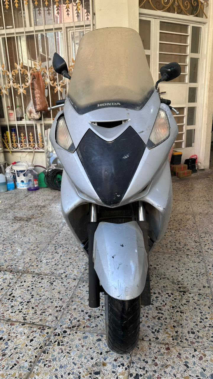 سلام عليكم مرة خصتك مدير الكروب سلفر ونج 600 للبيع عوزهة ترتيب اوفر مود الدراجه السعر 900وبيه مجال المكان بغداد البلديات المعسكر الرقم ***********
