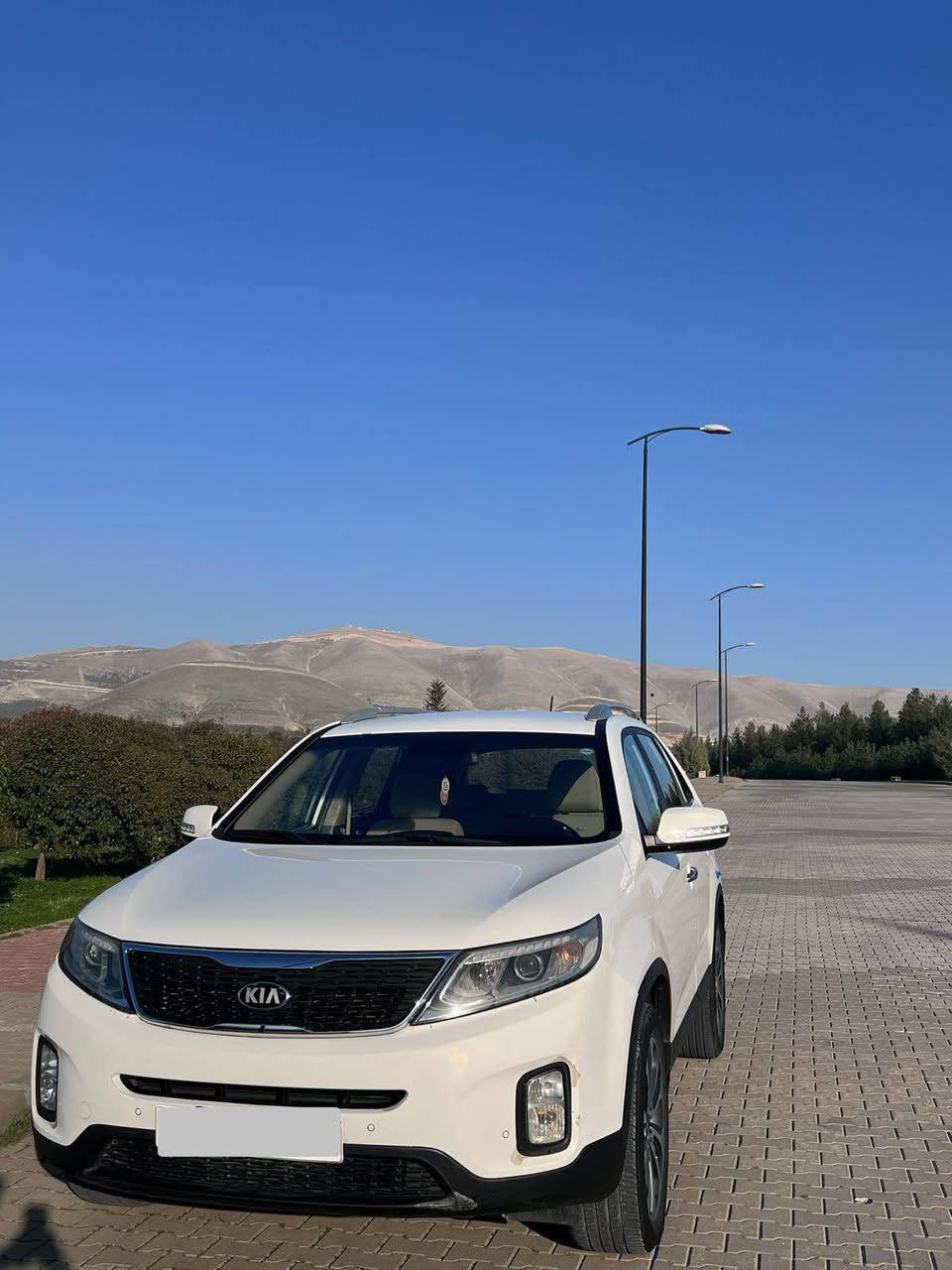 بەسمە
٤ جام کارەبا
کوشن کارەبا
سێ ڕیز کوشن
مەکینە ٢.٤
سەنەوی تازە
ساردێک و کارتێکی هەیە 
تەبرید مەرکەزی 
شاشەو کامێرە 
ژمارەی خاوەنی ***********
(١٧٠ $)وەرەقەو مەجالی کەم السليمانية, العراق
