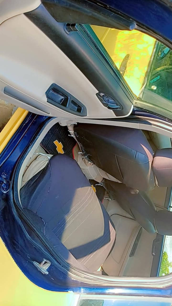 انباله  موديل ١٢ بوليسي ضرره جاملغ الامامي كامله مكمله خطه جوال سنويه  هزه جديده بأسمي محرك ٦ كير صدر كله خير من الله ويل كب ابو النجمه السعر ٦٠ وبيه مجال حك الجيه سياره خير من الله عظمته تخبل


**إذا كنت صاحب هذا الإعلان وتريد حذفه لأي سبب، رجاءا أرسل رسالة إلى الدعم الفني**