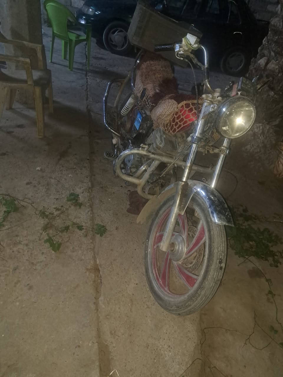 جني شغاله بيها خرطه بل  نمره الثانيه ابيع كوم حديد شغاله ٢٠٠ وبيها مجال حك الجيه


**إذا كنت صاحب هذا الإعلان وتريد حذفه لأي سبب، رجاءا أرسل رسالة إلى الدعم الفني**