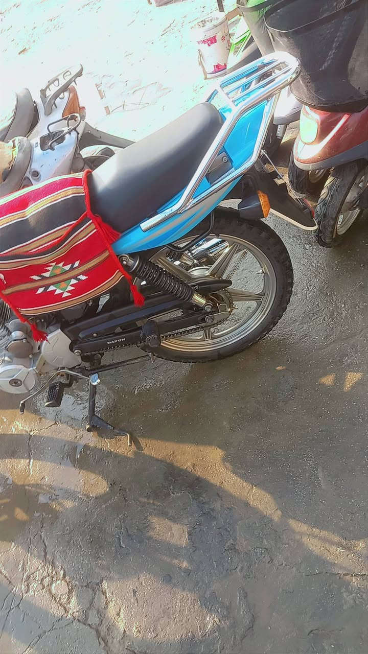 السلام عليكم دراجه دايون عضم للبيع موديل 21مكاني كربلا سعره 1200اوراق اصولي ،رقم***********
