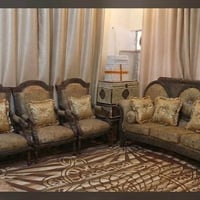 ١٠ مقاعد • ٣ طبلات • بحالة جيدة