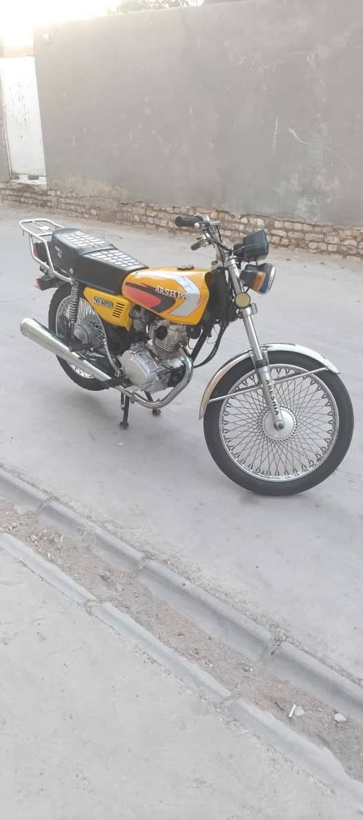 سلام عليكم
ارشه 19 اصولي تخم تاير جديد
درجه مال بيت وجاهزه كلش ماعايزهه
***********
خاص مغلق تصل ودلل
