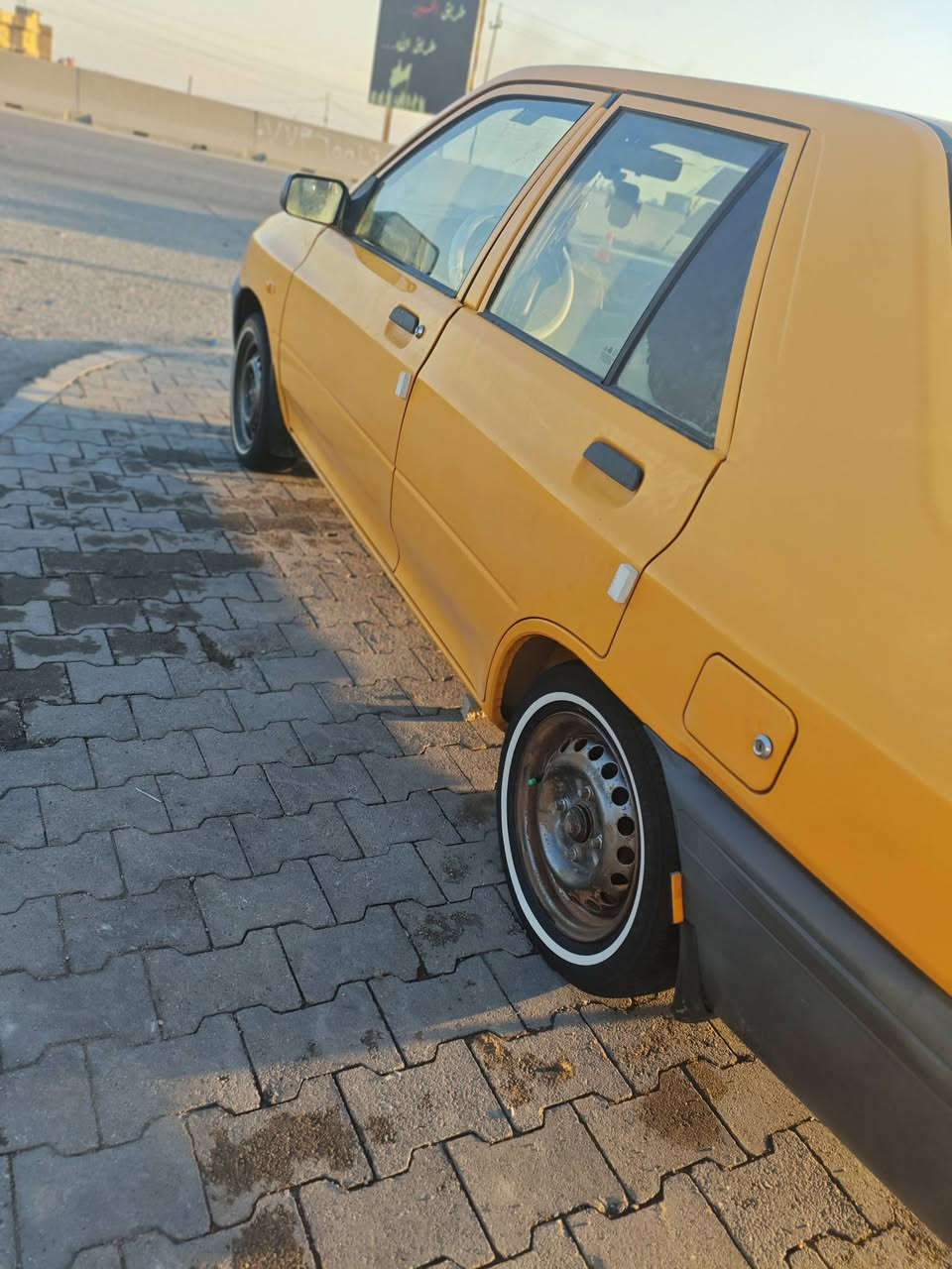 سلام عليكم سايبا 23
كفاله عامه 
دواخل نحله 🐝
تبريد ثلج 🥶
سعر 65 وبيه مجال 
مكاني دوانيه خلف عمارات الزيتون 
رقم الهاتف *********** الى مصير زحمه المو شراي لا يتصل
عل خاص ما متواجد
