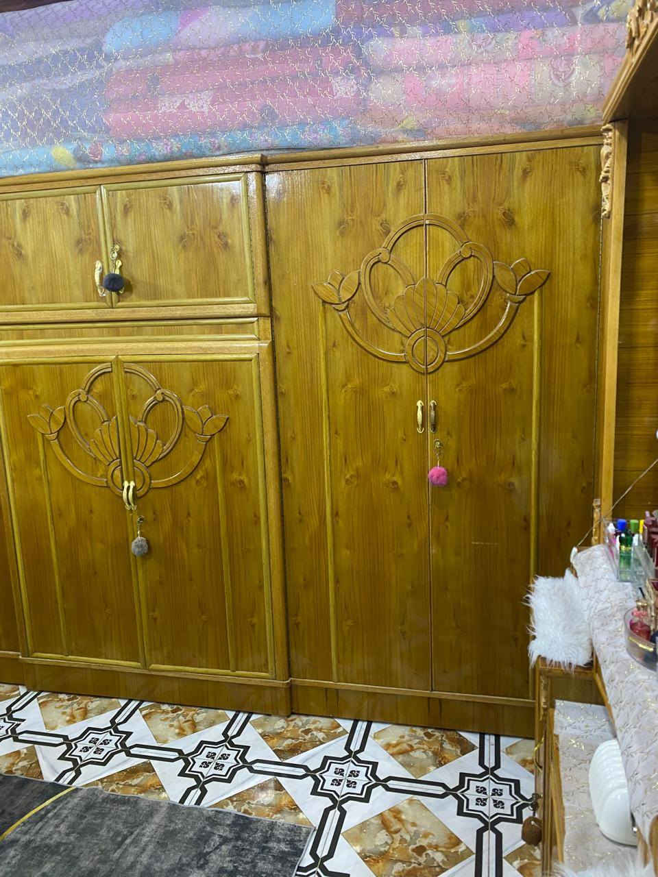 عرفه اخشاب جديده ام 6بيبان مكاني العمارة حي الحسين الجديد اتصل***********هاذه رقم راعيه
