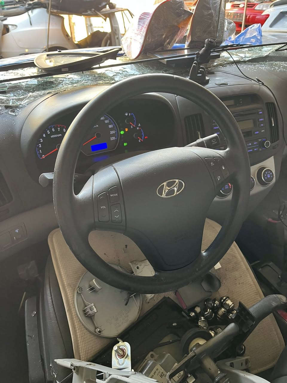 السلام عليكم وكل عام وانتم بخير. هذا الزلمه جايب غراض اسبرو حاويه الي يريد يتصل عليه


**إذا كنت صاحب هذا الإعلان وتريد حذفه لأي سبب، رجاءا أرسل رسالة إلى الدعم الفني**