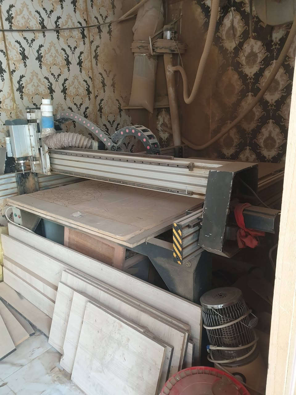 مكينه cnc للبيع 
السعر 18$
المكينه شغاله 
البعاد 250×125
تبريد هوه ثري فيز


**إذا كنت صاحب هذا الإعلان وتريد حذفه لأي سبب، رجاءا أرسل رسالة إلى الدعم الفني**