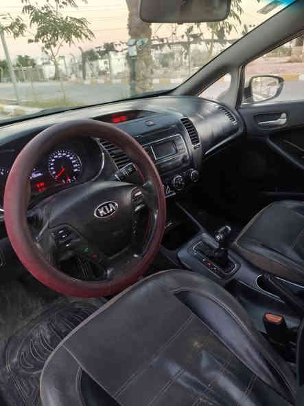 سلام عليكم كيه سيراتو وارد خليجي مديل 14 سياره خير من الله حداديه تخم تاير مكينه كير كفاله سيارته ما متعوبه وما شيه هواي بيه جاملغ شوي من البنيد صبغ بلا دواخل وبيه باردات قليل, سعر ميه وعشره ***********
