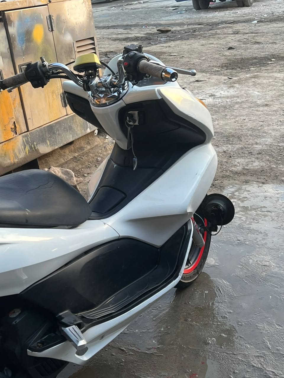 سلام عليكم دراجه بيسي اكس (ياباني) جيل الاول دراجه نضيفه كلش دراجه علا وضع الوكاله ما مفتوح بيه برغي واحد كفراته هم وكاله مختمات شركه تايراته جدد كهربائيات كله شغاله مكاني بغداد مدينت اصدر قطاع 63
رقم هاتف ***********. متواجد فقت عل رقم. مكلف بل نشر 🫶🫶
