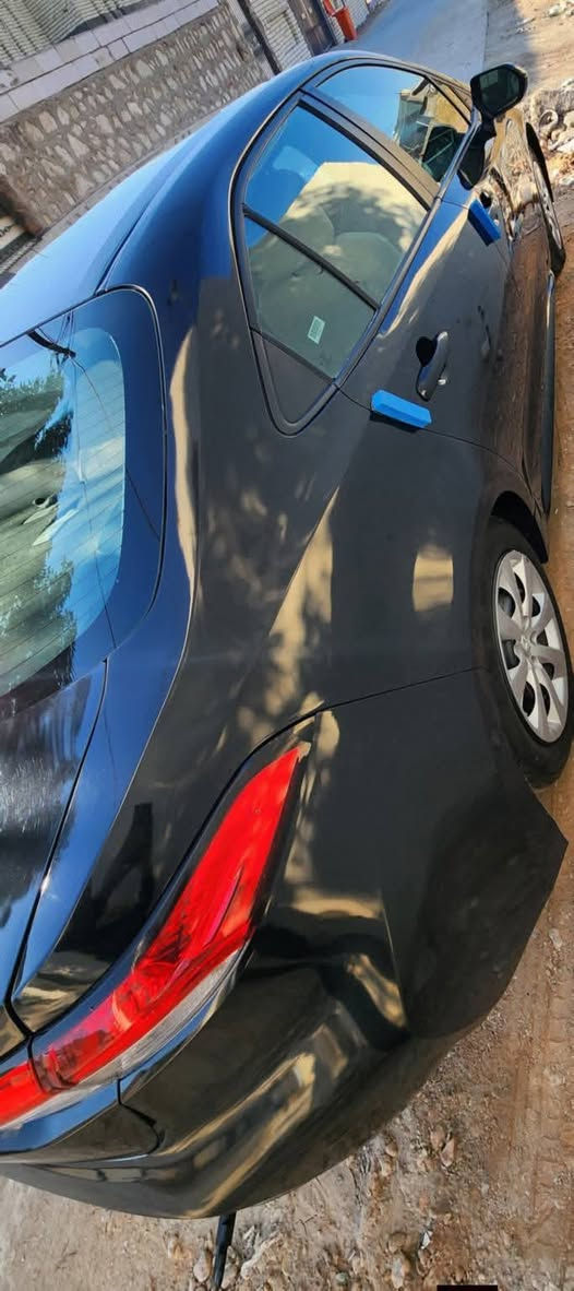 سلام عليكم ورحمه الله وبركاته كورله موديل 22 وارد امريكي حدثه فقط قبق جنطه وجاملغ بارد محرك 1800 المرغوب الستفسار انتصل ***********السلام عليكم
